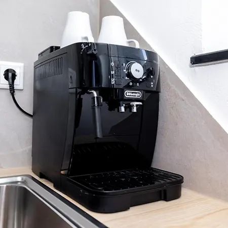 아파트 Penthouse Mit Ausblick *